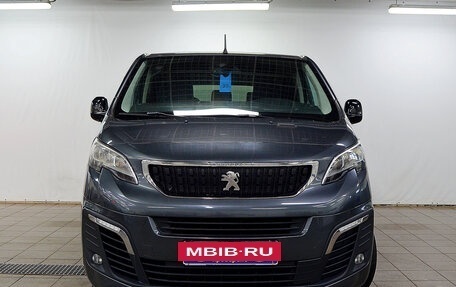 Peugeot Traveller I, 2018 год, 2 510 000 рублей, 6 фотография