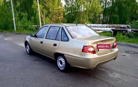 Daewoo Nexia I рестайлинг, 2009 год, 500 000 рублей, 4 фотография