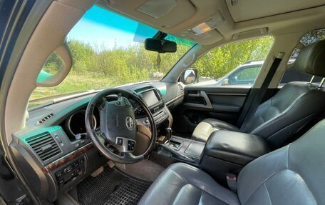 Toyota Land Cruiser 200, 2008 год, 2 550 000 рублей, 2 фотография