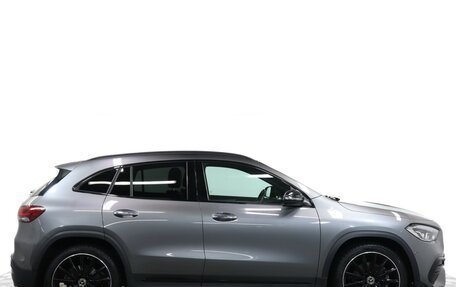 Mercedes-Benz GLA, 2020 год, 4 050 000 рублей, 4 фотография