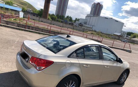 Chevrolet Cruze II, 2011 год, 850 000 рублей, 2 фотография