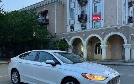 Ford Fusion (North America) II, 2020 год, 1 400 000 рублей, 2 фотография