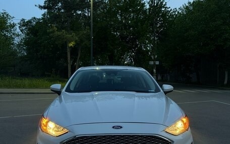 Ford Fusion (North America) II, 2020 год, 1 400 000 рублей, 4 фотография
