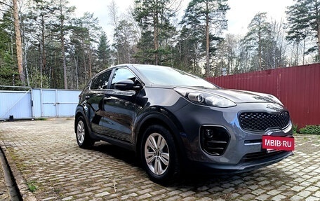 KIA Sportage IV рестайлинг, 2018 год, 2 150 000 рублей, 2 фотография
