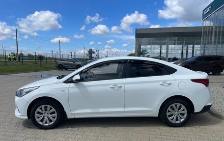 Hyundai Solaris II рестайлинг, 2020 год, 1 048 000 рублей, 6 фотография