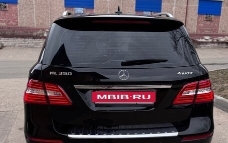 Mercedes-Benz M-Класс, 2012 год, 2 030 000 рублей, 2 фотография