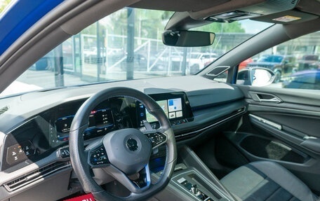 Volkswagen Golf R, 2021 год, 6 300 000 рублей, 11 фотография