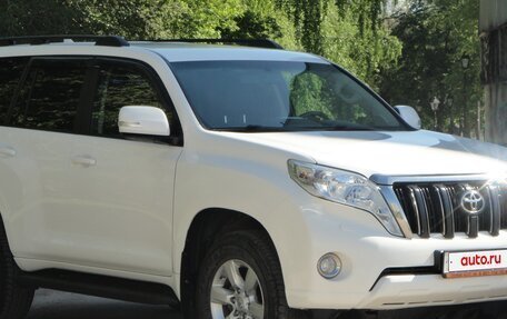 Toyota Land Cruiser Prado 150 рестайлинг 2, 2017 год, 4 250 000 рублей, 3 фотография