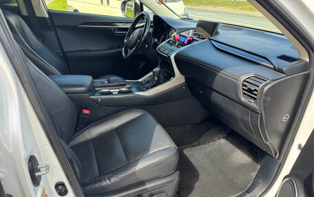 Lexus NX I, 2015 год, 2 950 000 рублей, 3 фотография