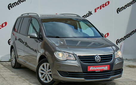 Volkswagen Touran III, 2007 год, 690 000 рублей, 6 фотография