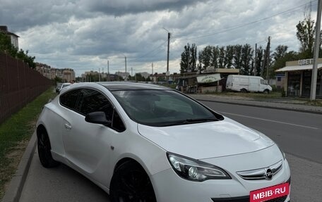 Opel Astra J, 2013 год, 780 000 рублей, 2 фотография