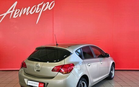 Opel Astra J, 2011 год, 825 000 рублей, 5 фотография