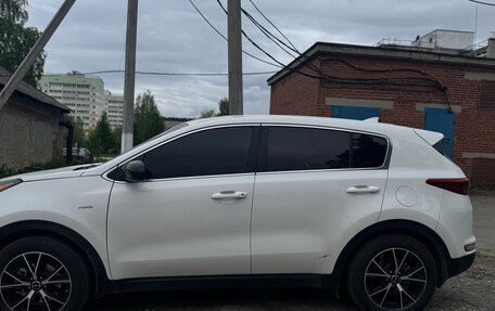 KIA Sportage IV рестайлинг, 2017 год, 1 980 000 рублей, 3 фотография