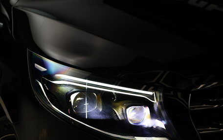 Mercedes-Benz V-Класс, 2024 год, 14 700 000 рублей, 10 фотография