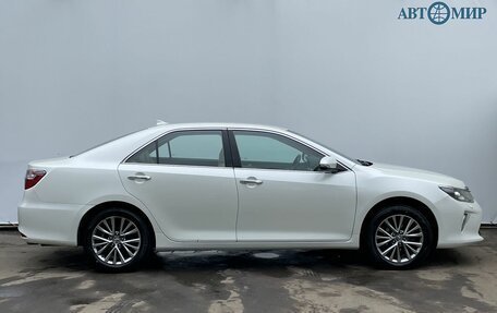 Toyota Camry, 2017 год, 2 118 000 рублей, 4 фотография
