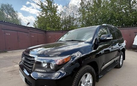 Toyota Land Cruiser 200, 2014 год, 4 600 000 рублей, 2 фотография
