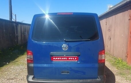 Volkswagen Transporter T5 рестайлинг, 2010 год, 1 200 000 рублей, 2 фотография