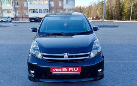 Toyota ISis I, 2010 год, 1 370 000 рублей, 3 фотография