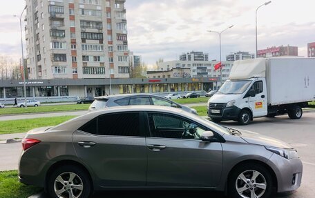 Toyota Corolla, 2015 год, 900 000 рублей, 2 фотография