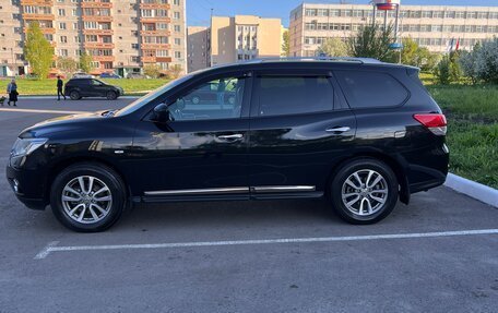 Nissan Pathfinder, 2015 год, 2 700 000 рублей, 3 фотография