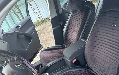 Volkswagen Tiguan I, 2015 год, 1 600 000 рублей, 2 фотография