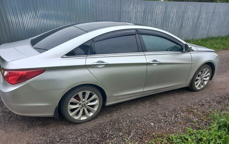Hyundai Sonata VI, 2011 год, 1 350 000 рублей, 3 фотография