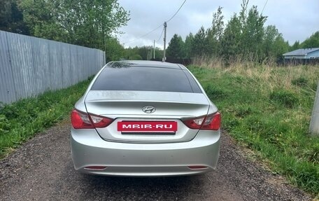 Hyundai Sonata VI, 2011 год, 1 350 000 рублей, 5 фотография