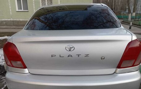 Toyota Platz, 2001 год, 370 000 рублей, 4 фотография