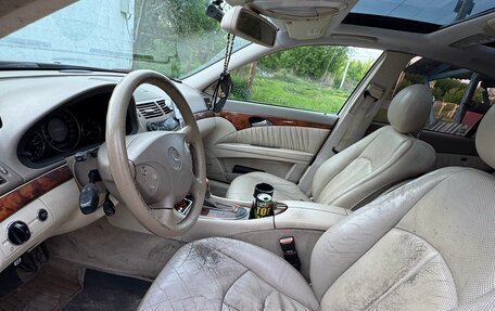 Mercedes-Benz E-Класс, 2004 год, 730 000 рублей, 2 фотография
