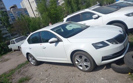 Skoda Octavia, 2019 год, 1 600 000 рублей, 2 фотография