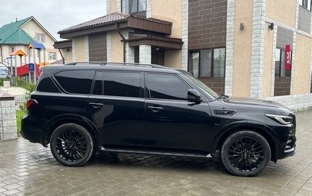 Infiniti QX80 I рестайлинг, 2020 год, 8 000 000 рублей, 3 фотография