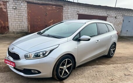 KIA cee'd III, 2013 год, 950 000 рублей, 2 фотография
