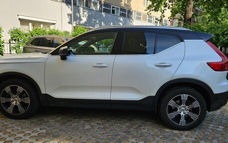 Volvo XC40 I, 2018 год, 2 700 000 рублей, 3 фотография
