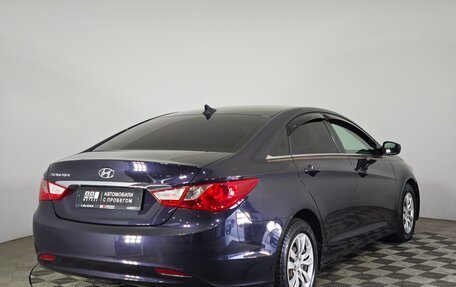 Hyundai Sonata VI, 2010 год, 850 000 рублей, 5 фотография