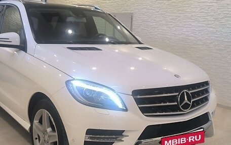 Mercedes-Benz M-Класс, 2014 год, 2 900 000 рублей, 2 фотография