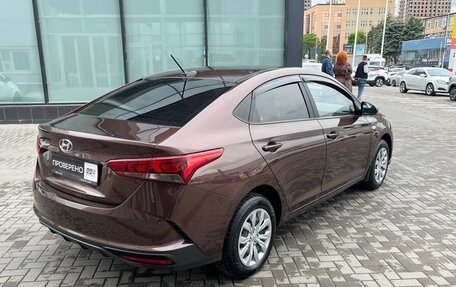 Hyundai Solaris II рестайлинг, 2022 год, 1 600 000 рублей, 4 фотография
