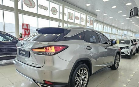 Lexus RX IV рестайлинг, 2021 год, 5 799 000 рублей, 12 фотография