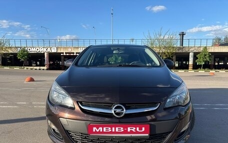 Opel Astra J, 2014 год, 1 100 000 рублей, 7 фотография