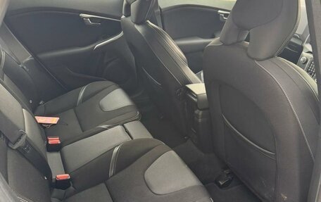 Volvo V40 II рестайлинг, 2013 год, 1 300 000 рублей, 2 фотография