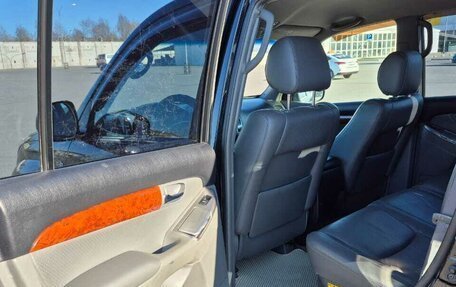 Toyota Land Cruiser Prado 120 рестайлинг, 2008 год, 2 100 000 рублей, 6 фотография