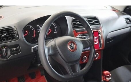 Volkswagen Polo VI (EU Market), 2016 год, 920 000 рублей, 6 фотография