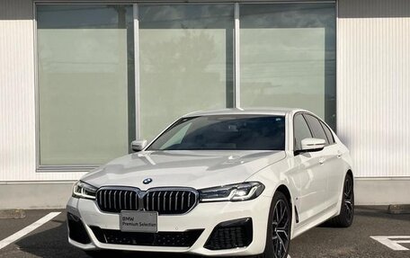 BMW 5 серия, 2022 год, 3 865 000 рублей, 2 фотография