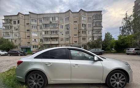 Chevrolet Cruze II, 2014 год, 800 000 рублей, 4 фотография