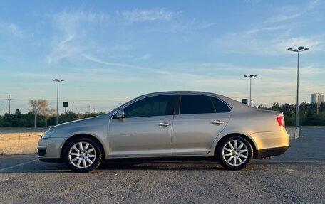 Volkswagen Jetta VI, 2008 год, 595 000 рублей, 3 фотография