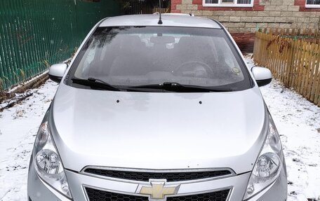 Chevrolet Spark III, 2011 год, 650 000 рублей, 2 фотография
