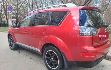 Mitsubishi Outlander III рестайлинг 3, 2007 год, 850 000 рублей, 2 фотография