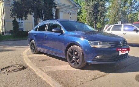 Volkswagen Jetta VI, 2015 год, 1 379 000 рублей, 3 фотография