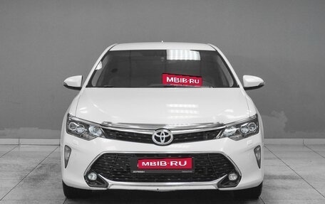 Toyota Camry, 2017 год, 2 199 000 рублей, 3 фотография