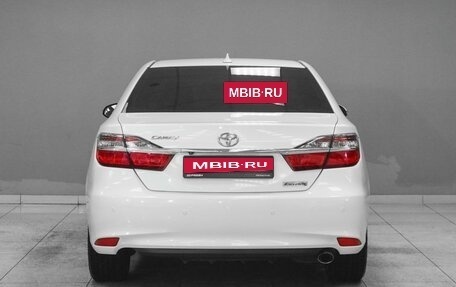 Toyota Camry, 2017 год, 2 199 000 рублей, 4 фотография