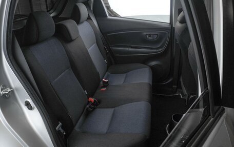 Toyota Vitz, 2018 год, 1 049 000 рублей, 9 фотография